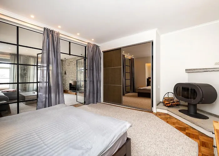 Toompea Castle تالين